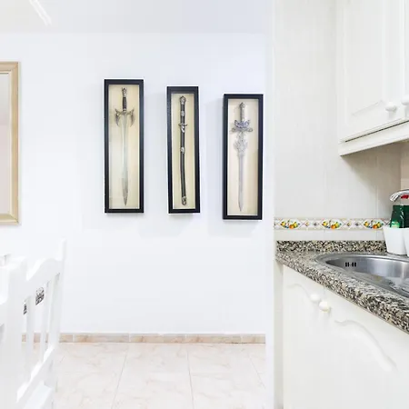 Home2book Sunny Coastal Getaway דירה אל מדאנו