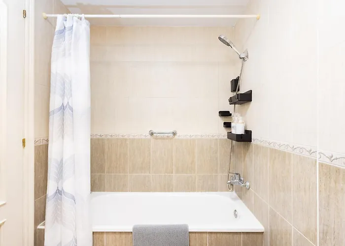 Home2book Sunny Coastal Getaway * エル・メダノ